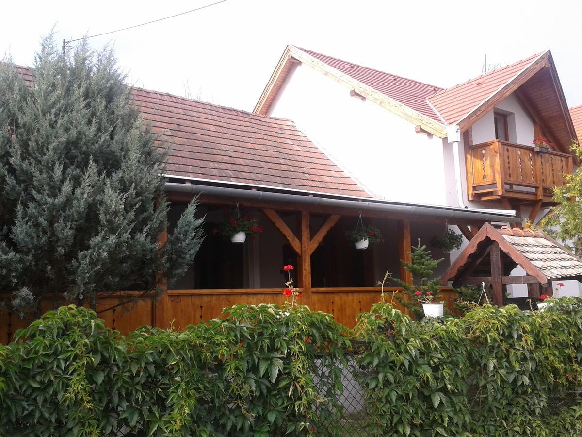 Felso Fogado Bed and Breakfast Felsőtold Buitenkant foto