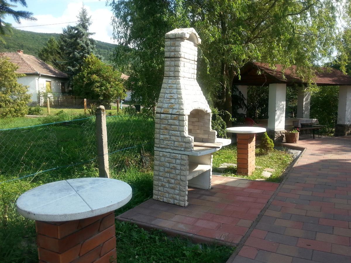 Felso Fogado Bed and Breakfast Felsőtold Buitenkant foto